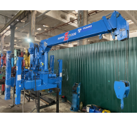 Манипулятор TADANO 304 с высокими лапами.